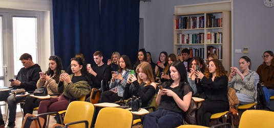 Digitalni identiteti, virtualne maske – komunikološki, kulturološki i ekonomski aspekti virtualne reprezentacije subjekta (DIVIR)